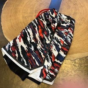 Lululemon Lunar New Year Surge Lined Short 6" Special Edition, Size L